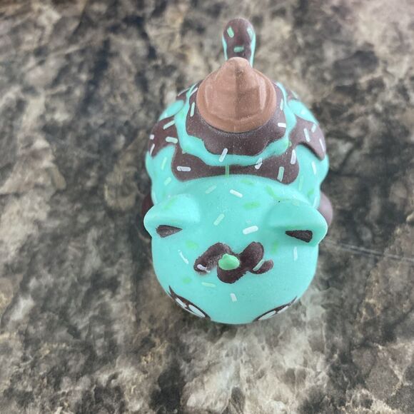 Aphmau Mystery MeeMeow Squishies Mint Chip Ice Cream Cat - Picture 5 of 6